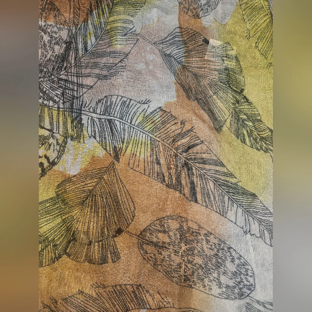 Payless Leaf Print Infinity Scarf – Soft Lightweight Loop – 34.5” x 23”